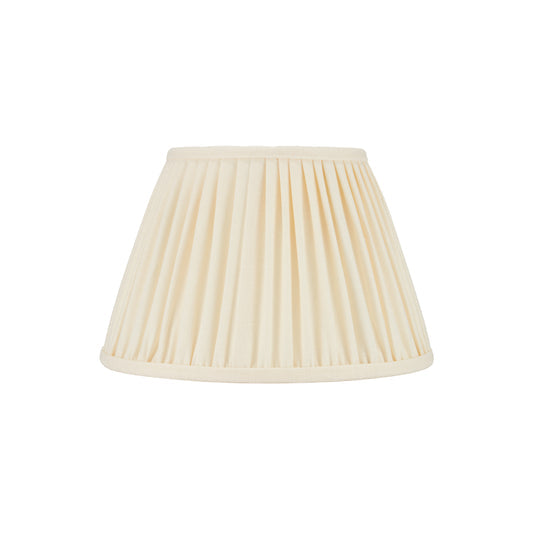 Pleated linen shade in Cream 18